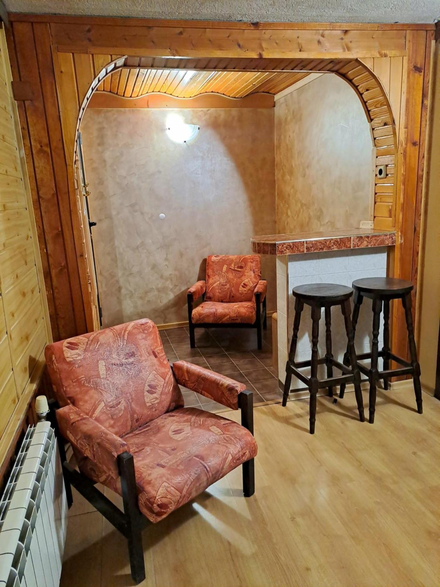 Kovacha Guest House Raduil Экстерьер фото
